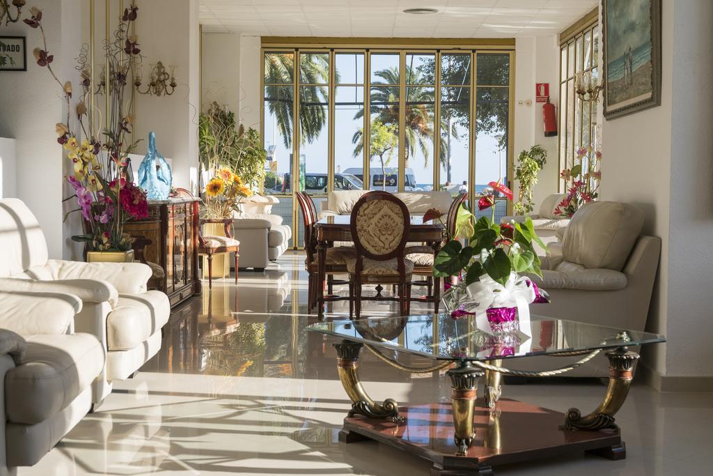 Neptuno Hotel